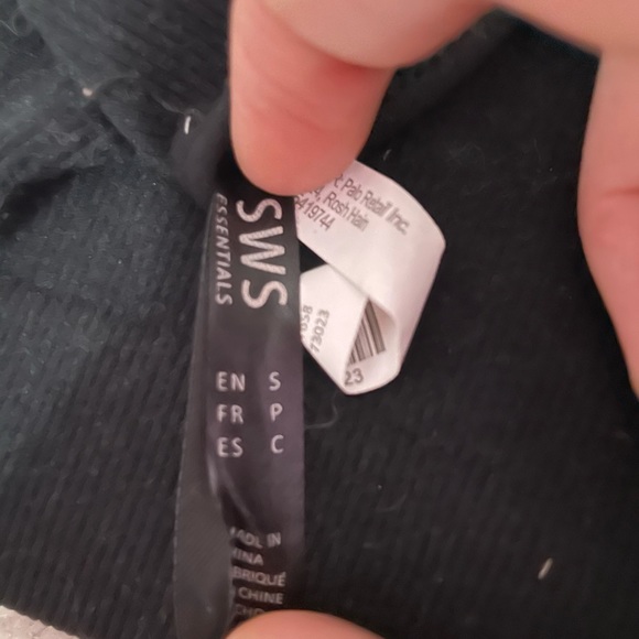 Cropped Tank - Picture 3 of 3